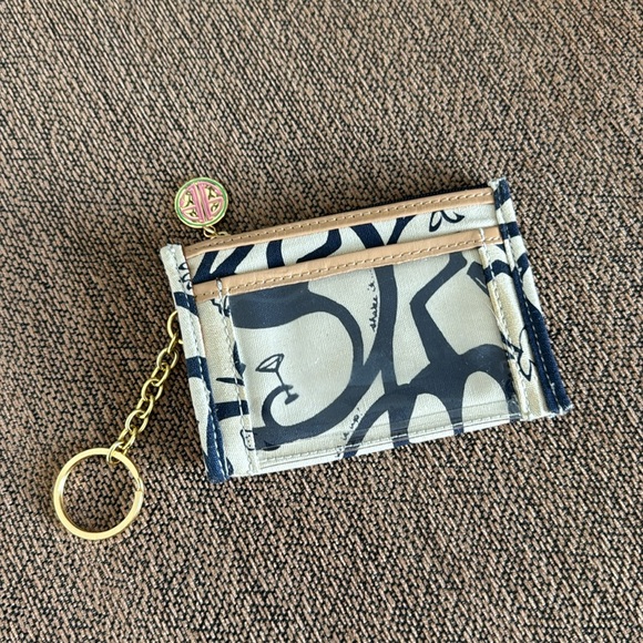 Lilly Pulitzer card wallet with key holder and LP emblem in mint condition. - Picture 4 of 9